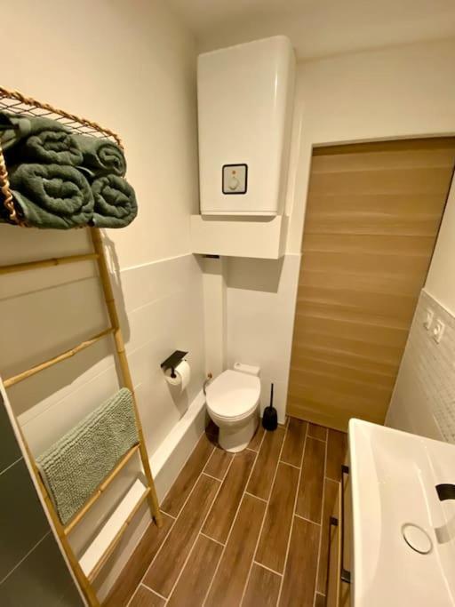 Studio D'Hotes Avec Piscine « Le Clos N°6 » Cormicy ภายนอก รูปภาพ